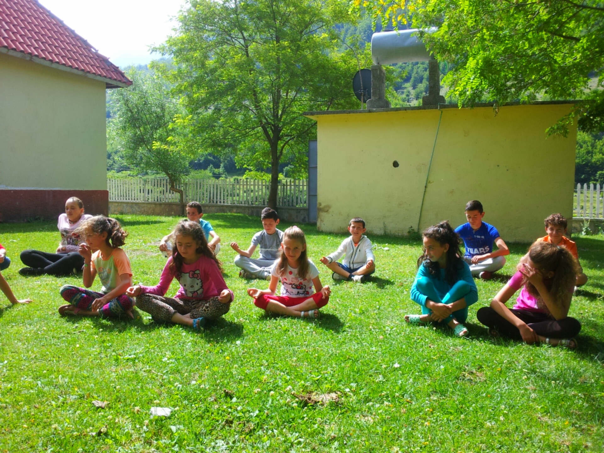 yoga kids albania