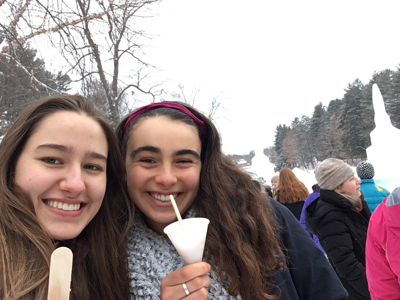 two students with snow cones