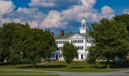 A photo of Dartmouth Hall in the summer