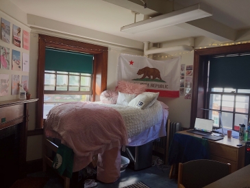 sydney wuu dorm room