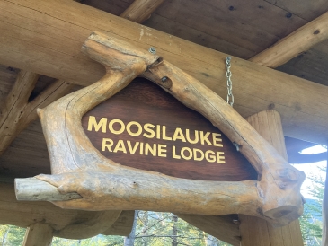 Moosilauke Ravine Lodge Sign