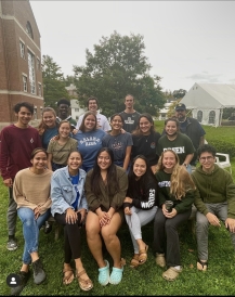 Dartmouth Hōkūpaʻa gathered outside for termly breakfast!