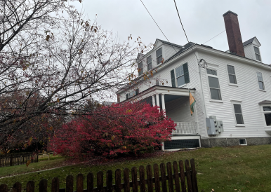 The East Wheelock House Professor's house during fall term!
