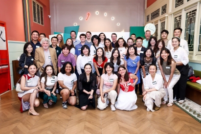 group photo of Dartmouth College & Beijing Normal University (BNU) 40th Year Partnership Celebration