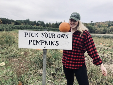 Wearing my Vermont Flannel Company shirt at Riverview Farm! Wearing my Vermont Flannel Company shirt at Riverview Farm!