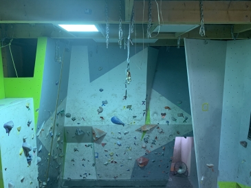An image of the Dartmouth College Climbing Gym