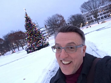 Lee with a tree