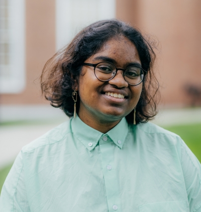 Angie Janumala '22