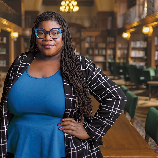 A photo of professor Shaonta' Allen