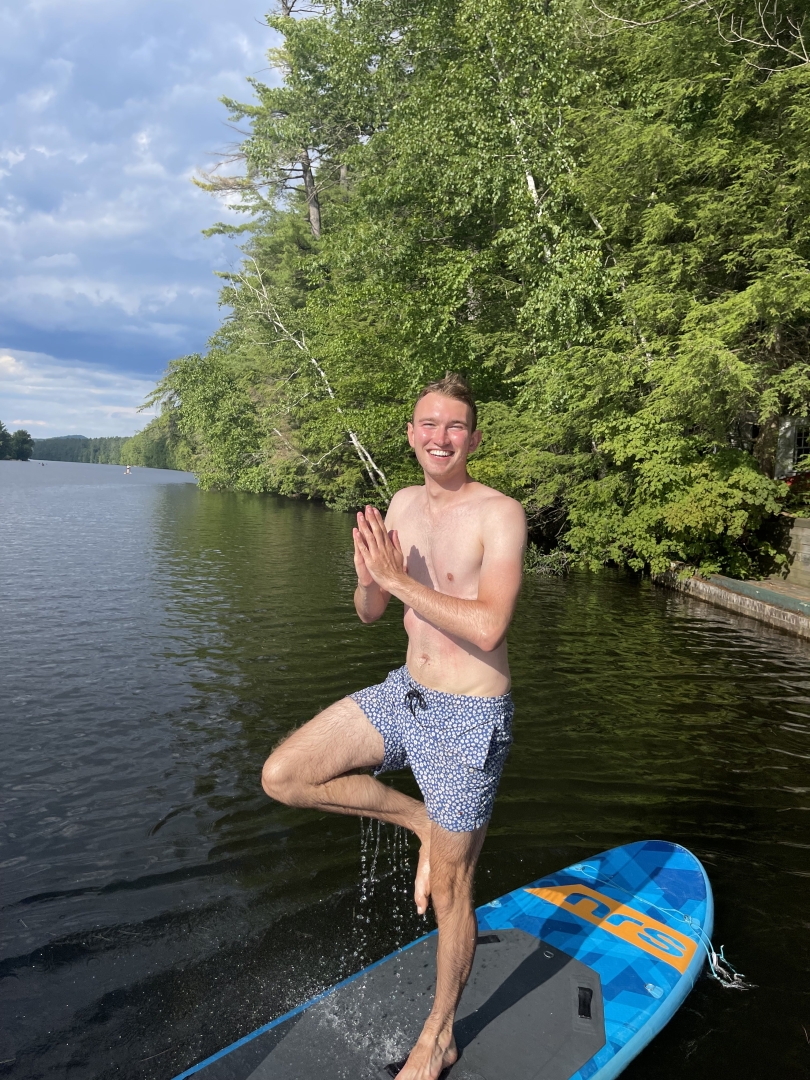 sydney wuu paddleboard yoga