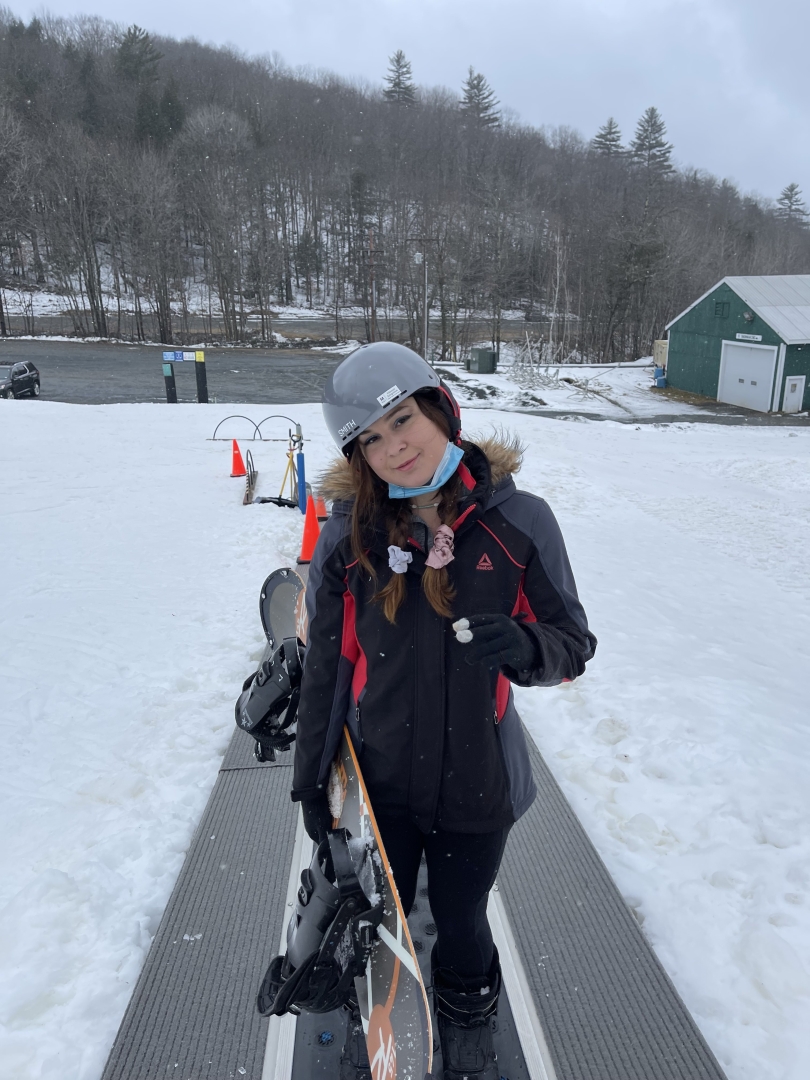 sydney wuu skiing veronica