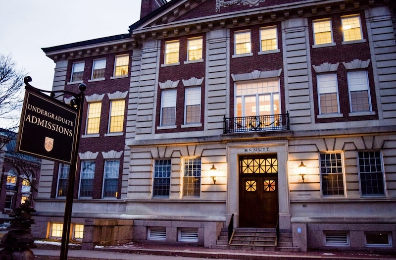 McNutt Admissions Office Building at Dartmouth