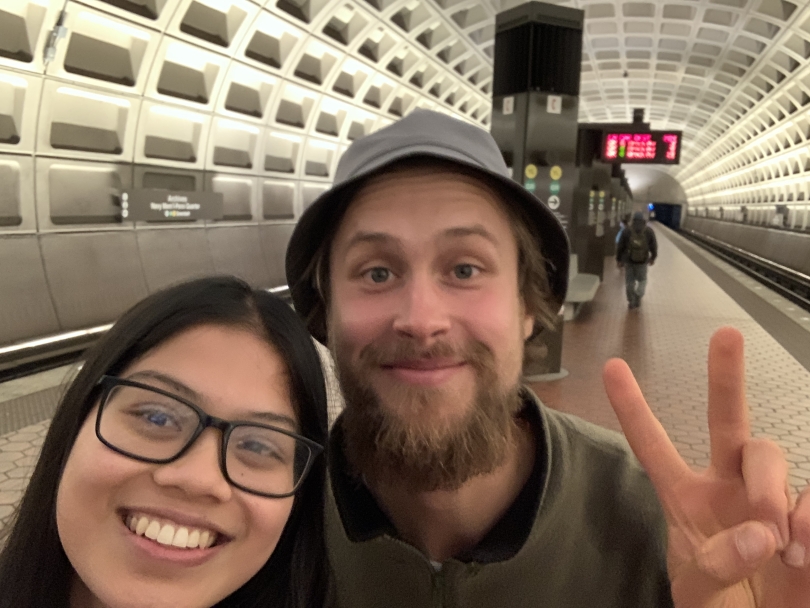 Diana '23 and Jonas '20 meet up at Washington D.C. metro stop