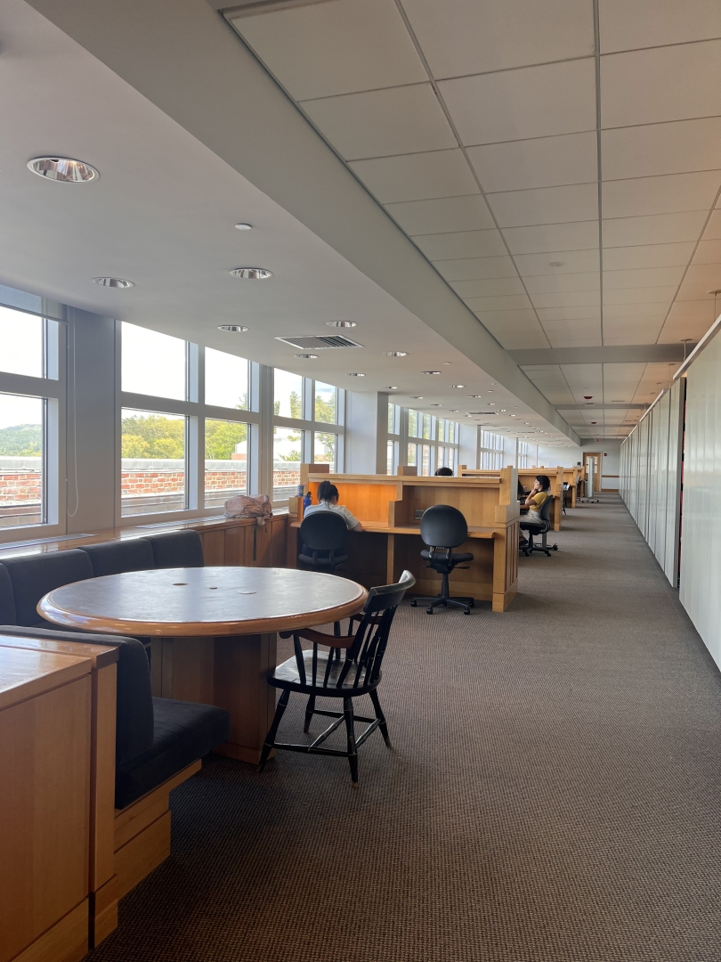 4FB, Fourth Floor Berry, the quietest room in the library 4FB, Fourth Floor Berry, the quietest room in the library