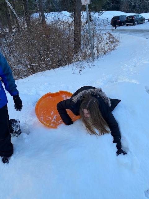 Erica stuck in the snow! Erica stuck in the snow