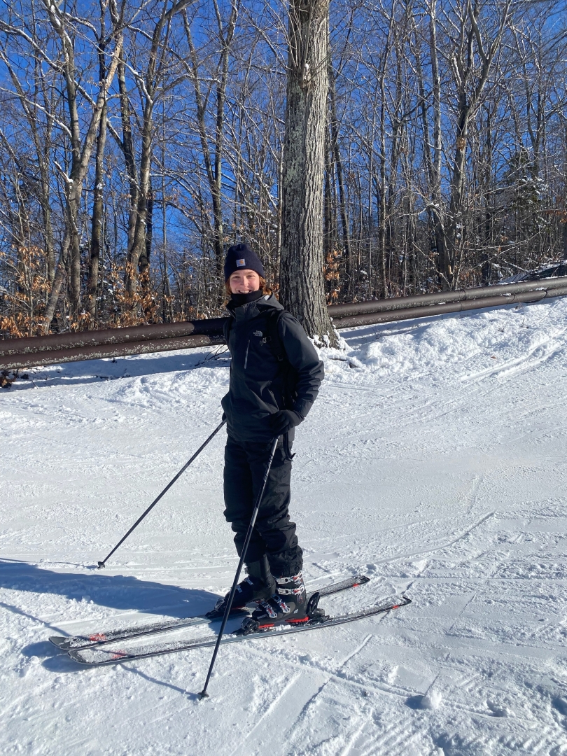 Skiing at the Dartmouth Skiway