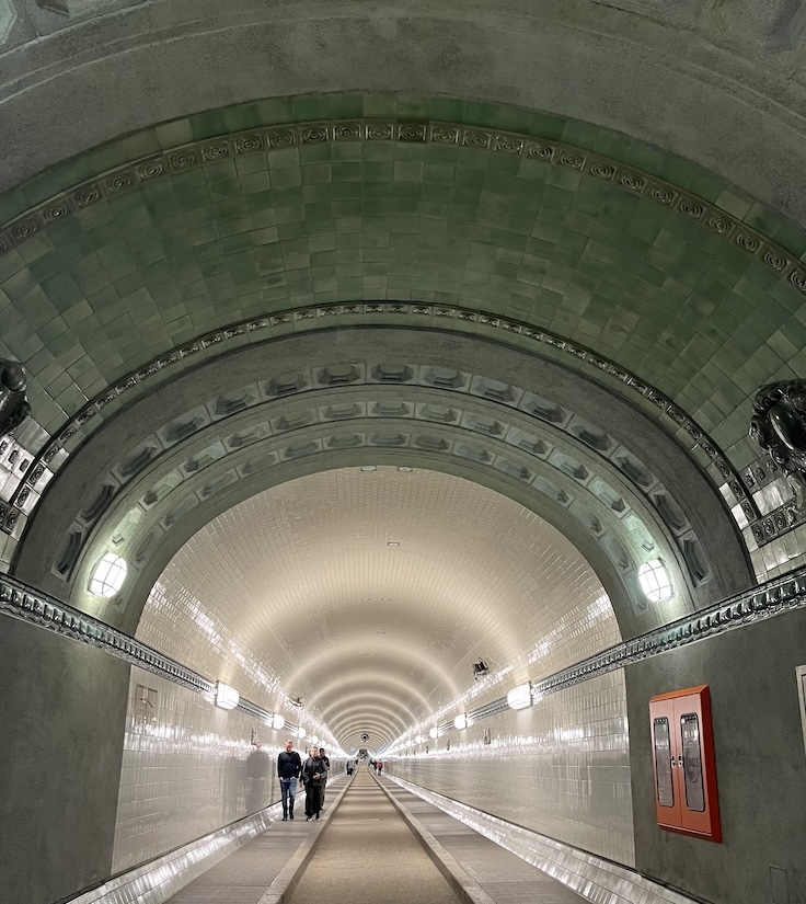 An image of a large tunnel extending into the distance.