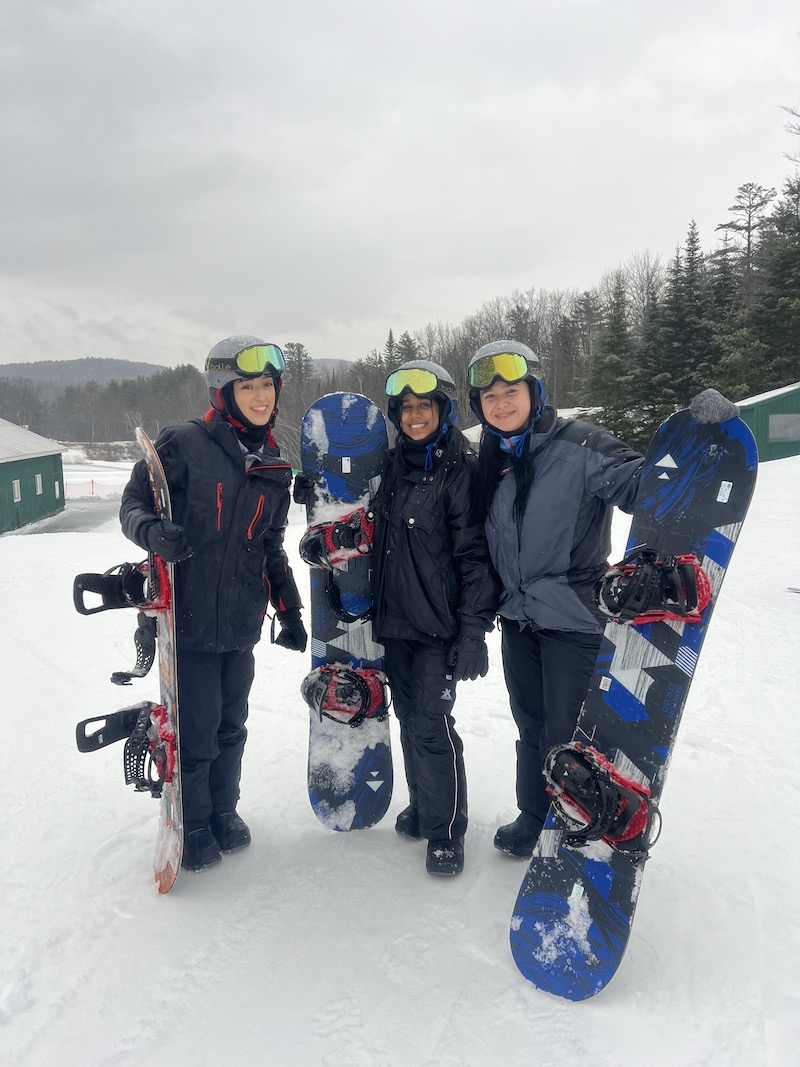 Snowboarding at the Dartmouth Skiway