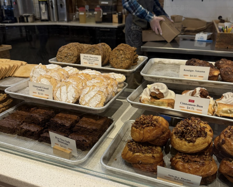 A selection of dazzling, lovely, sweet treats: cookies, cinnamon buns, brownies, and more!