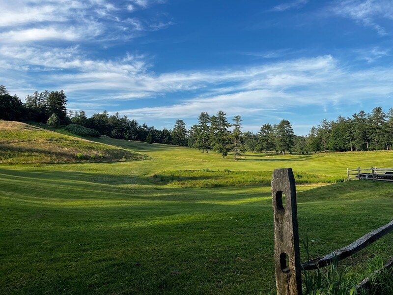 An image of the golf course at Dartmouth College