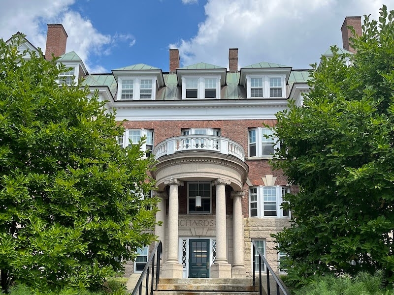 An image of a dorm building at Dartmouth College