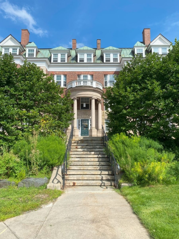 A picture of Richardson residential hall. 