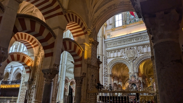 An extremely important landscape in Córdoba is the Cathedral which was formerly a mosque and now it is a mix between a mosque and a catholic space.