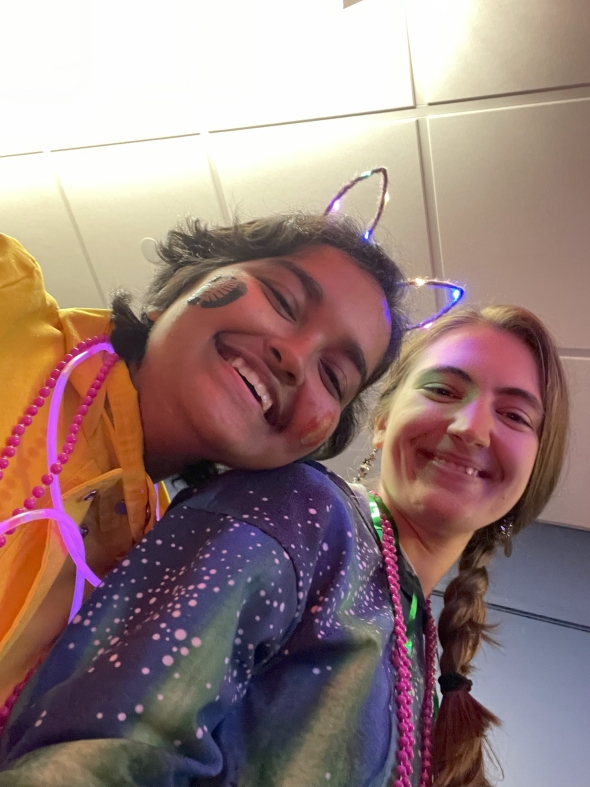 a selfie of Kalina and Adwiteeya 